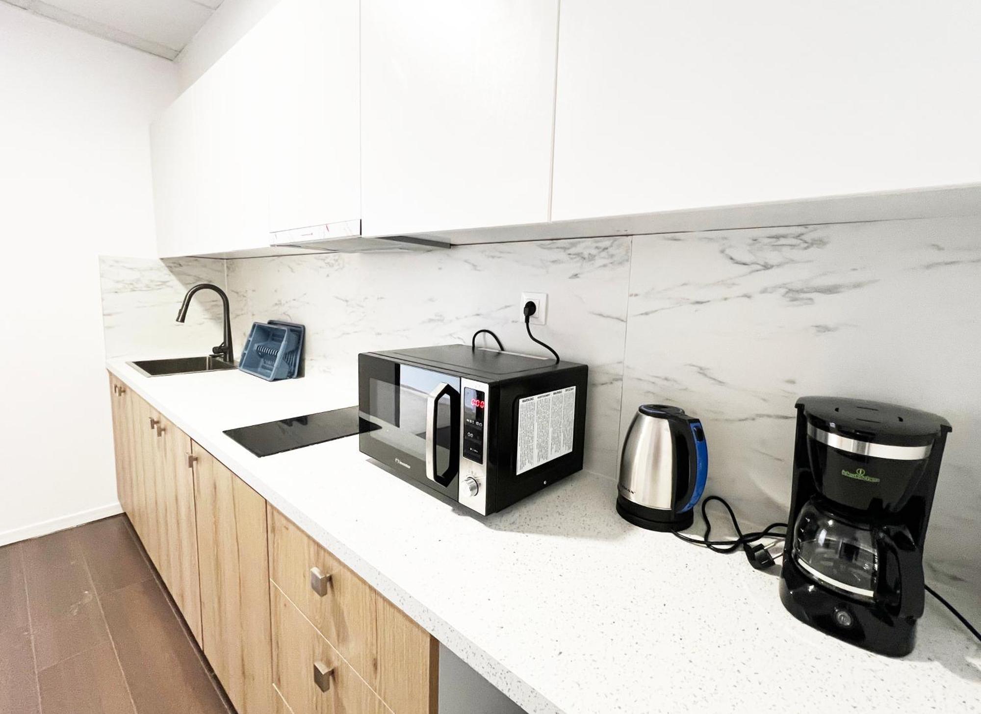 Anhome K11 Serviced Apartments Athén Kültér fotó